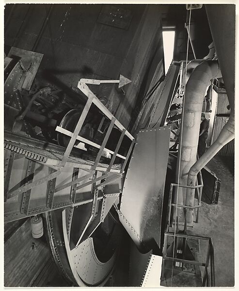 [Industrial Scene with Machine for Lifting Railroad Cars], Gordon H. Coster (American, Baltimore, Maryland 1906–1988), Gelatin silver print 
