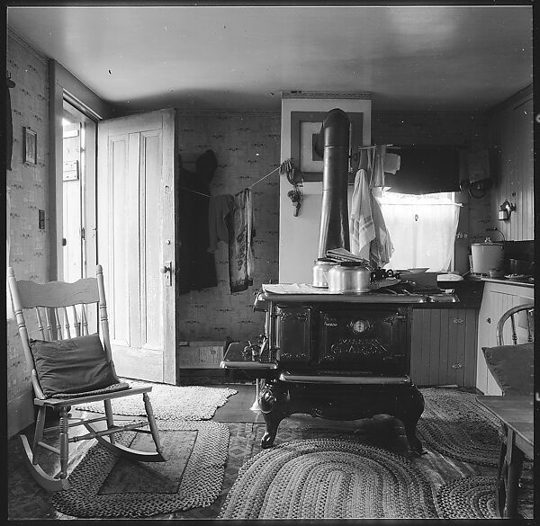 [65 Interior and Exterior Views of the Heliker House, Cranberry Island, Maine], Walker Evans (American, St. Louis, Missouri 1903–1975 New Haven, Connecticut), Film negative