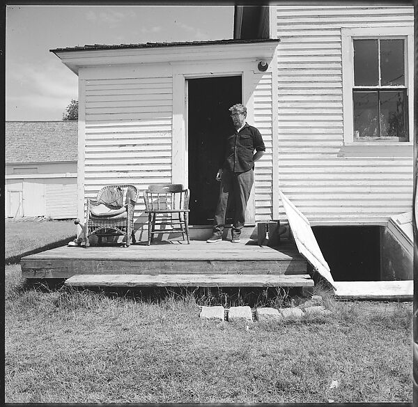 [65 Interior and Exterior Views of the Heliker House, Cranberry Island, Maine], Walker Evans (American, St. Louis, Missouri 1903–1975 New Haven, Connecticut), Film negative