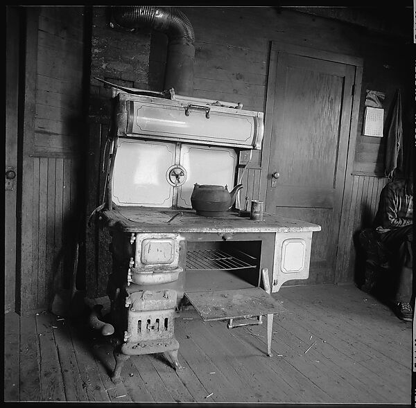 [33 Interior and Exterior Views of House and Portraits of Family, Nova Scotia], Walker Evans (American, St. Louis, Missouri 1903–1975 New Haven, Connecticut), Film negative