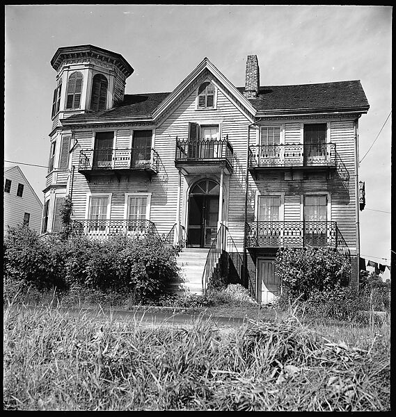 [10 Views of a Victorian House, Old Mystic, Connecticut and the Fuller House, Stonington, Connecticut], Walker Evans (American, St. Louis, Missouri 1903–1975 New Haven, Connecticut), Film negative