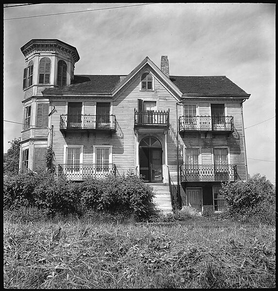 [10 Views of a Victorian House, Old Mystic, Connecticut and the Fuller House, Stonington, Connecticut], Walker Evans (American, St. Louis, Missouri 1903–1975 New Haven, Connecticut), Film negative