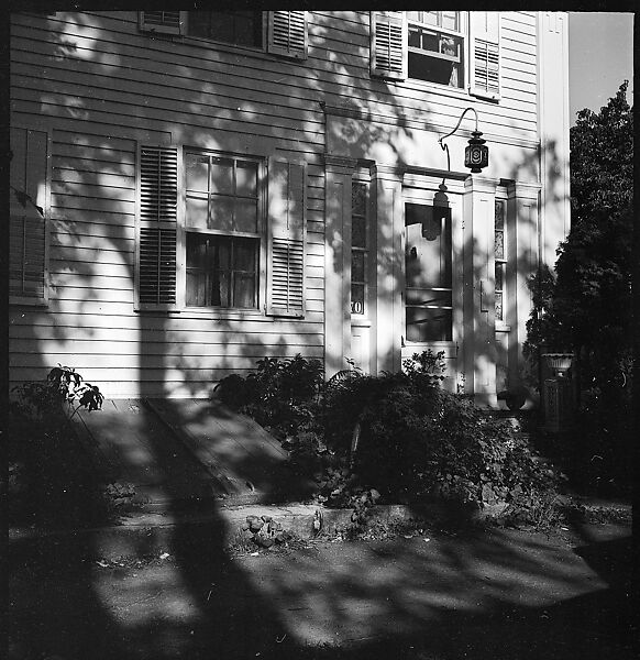 [23 Exterior Views of the Fuller House, Stonington, Connecticut], Walker Evans (American, St. Louis, Missouri 1903–1975 New Haven, Connecticut), Film negative