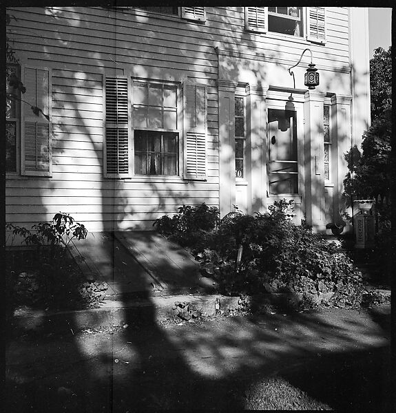[23 Exterior Views of the Fuller House, Stonington, Connecticut], Walker Evans (American, St. Louis, Missouri 1903–1975 New Haven, Connecticut), Film negative