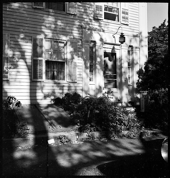 [23 Exterior Views of the Fuller House, Stonington, Connecticut], Walker Evans (American, St. Louis, Missouri 1903–1975 New Haven, Connecticut), Film negative