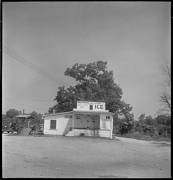 [35 Exterior Views of Walker Evans's House and Portraits of Jane Evans, Old Lyme, Connecticut], Walker Evans (American, St. Louis, Missouri 1903–1975 New Haven, Connecticut), Film negative