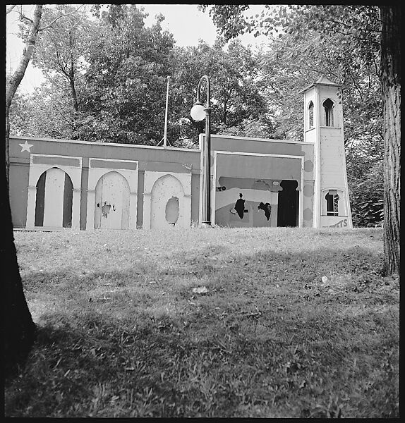 [12 Architectural Views: Funhouse, Birdhouse, Garden, Hotel], Walker Evans (American, St. Louis, Missouri 1903–1975 New Haven, Connecticut), Film negative