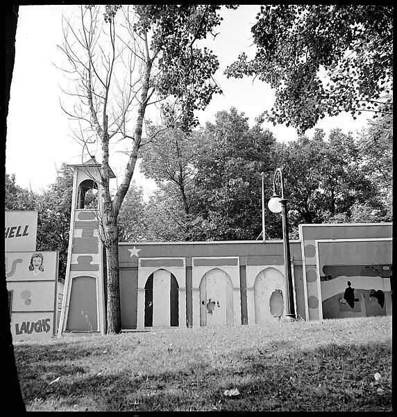 [12 Architectural Views: Funhouse, Birdhouse, Garden, Hotel], Walker Evans (American, St. Louis, Missouri 1903–1975 New Haven, Connecticut), Film negative