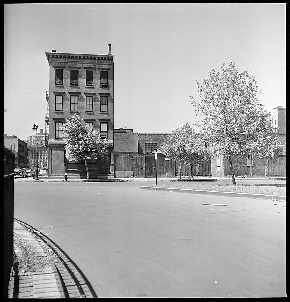 [24 Street Scenes at York Avenue and 92nd Street, New York City], Walker Evans (American, St. Louis, Missouri 1903–1975 New Haven, Connecticut), Film negative