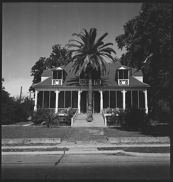 [4 Exterior Views of Victorian Cottage, Florida], Walker Evans (American, St. Louis, Missouri 1903–1975 New Haven, Connecticut), Film negative
