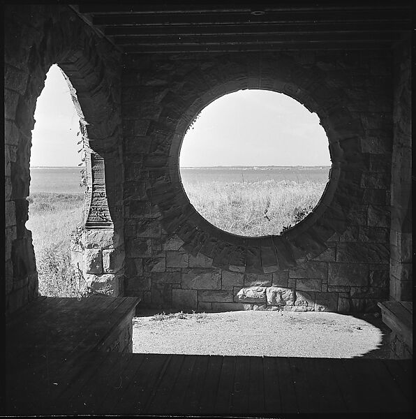 [11 Views of Beach Mansion and Two Unidentified Men], Walker Evans (American, St. Louis, Missouri 1903–1975 New Haven, Connecticut), Film negative