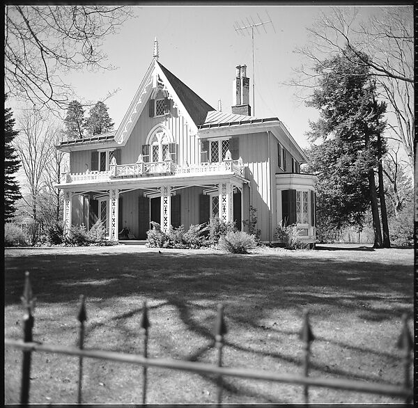[68 Interior and Exterior Architectural Views, Including Dupee House], Walker Evans (American, St. Louis, Missouri 1903–1975 New Haven, Connecticut), Film negative