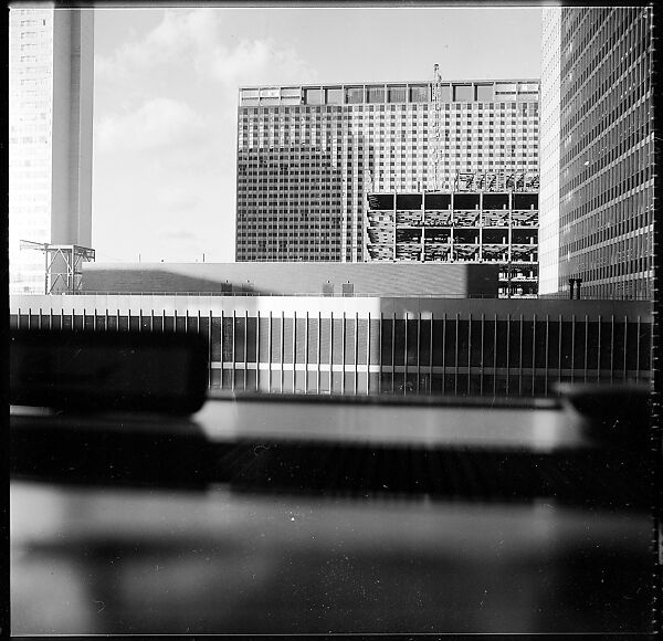 [21 Views of International Style Architecture, Possibly New York City], Walker Evans (American, St. Louis, Missouri 1903–1975 New Haven, Connecticut), Film negative