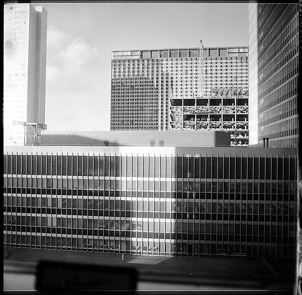 [21 Views of International Style Architecture, Possibly New York City], Walker Evans (American, St. Louis, Missouri 1903–1975 New Haven, Connecticut), Film negative