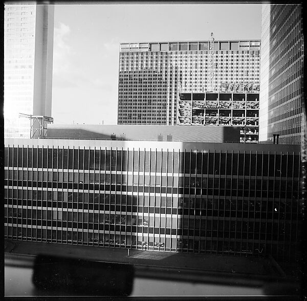 [21 Views of International Style Architecture, Possibly New York City], Walker Evans (American, St. Louis, Missouri 1903–1975 New Haven, Connecticut), Film negative