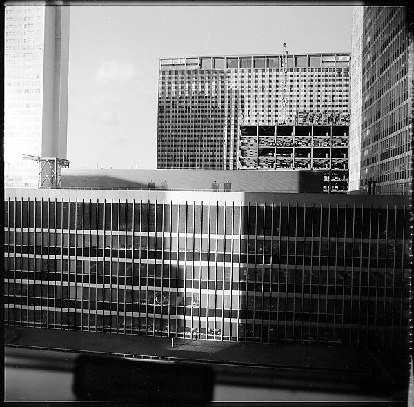 [21 Views of International Style Architecture, Possibly New York City], Walker Evans (American, St. Louis, Missouri 1903–1975 New Haven, Connecticut), Film negative