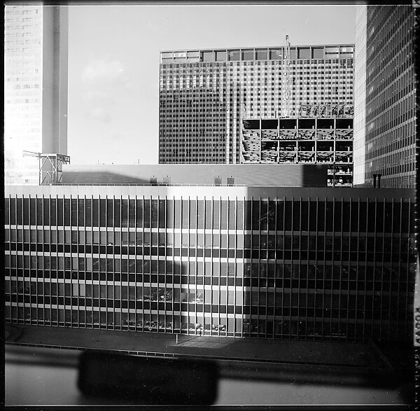 [21 Views of International Style Architecture, Possibly New York City], Walker Evans (American, St. Louis, Missouri 1903–1975 New Haven, Connecticut), Film negative