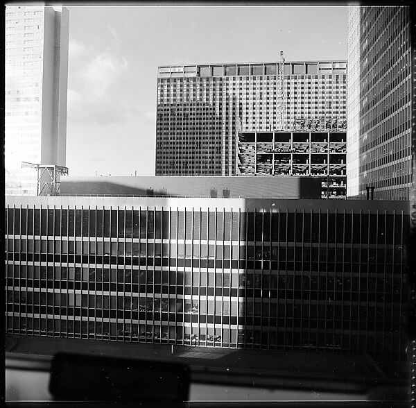 [21 Views of International Style Architecture, Possibly New York City], Walker Evans (American, St. Louis, Missouri 1903–1975 New Haven, Connecticut), Film negative