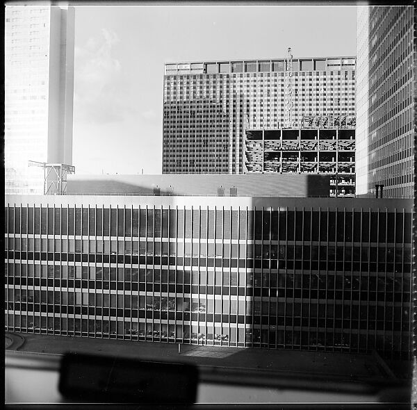 [21 Views of International Style Architecture, Possibly New York City], Walker Evans (American, St. Louis, Missouri 1903–1975 New Haven, Connecticut), Film negative