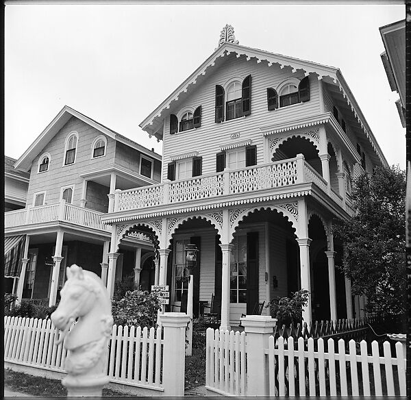[35 Exterior Views of Hotels, Cape May, New Jersey], Walker Evans (American, St. Louis, Missouri 1903–1975 New Haven, Connecticut), Film negative