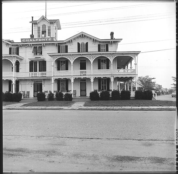 [35 Exterior Views of Hotels, Cape May, New Jersey], Walker Evans (American, St. Louis, Missouri 1903–1975 New Haven, Connecticut), Film negative