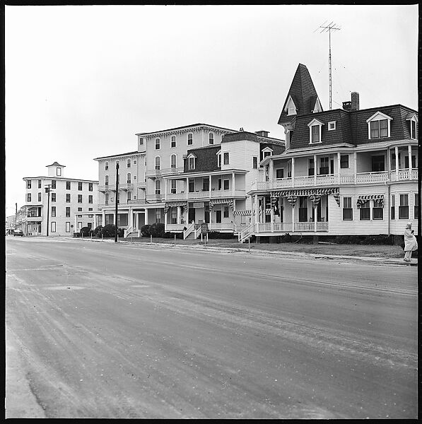 [35 Exterior Views of Hotels, Cape May, New Jersey], Walker Evans (American, St. Louis, Missouri 1903–1975 New Haven, Connecticut), Film negative