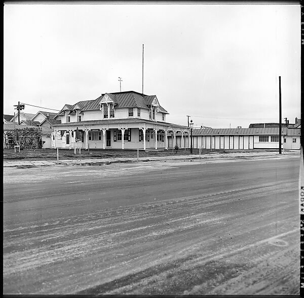 [56 Exterior Views of Hotels, Cape May, New Jersey], Walker Evans (American, St. Louis, Missouri 1903–1975 New Haven, Connecticut), Film negative