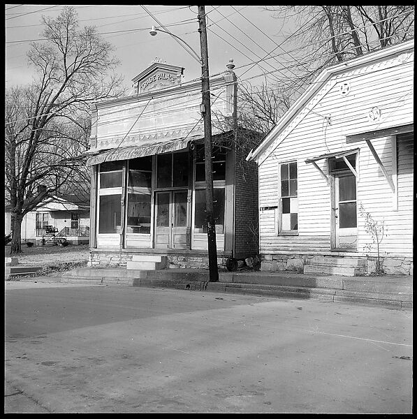 [30 Views of Roadside Architecture, Signs, Mennonite Horse and Carriage, Allensville, Kentucky (and Vicinity)], Walker Evans (American, St. Louis, Missouri 1903–1975 New Haven, Connecticut), Film negative