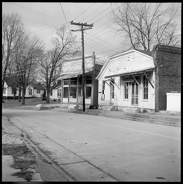 [30 Views of Roadside Architecture, Signs, Mennonite Horse and Carriage, Allensville, Kentucky (and Vicinity)], Walker Evans (American, St. Louis, Missouri 1903–1975 New Haven, Connecticut), Film negative