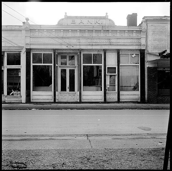 [30 Views of Roadside Architecture, Signs, Mennonite Horse and Carriage, Allensville, Kentucky (and Vicinity)], Walker Evans (American, St. Louis, Missouri 1903–1975 New Haven, Connecticut), Film negative