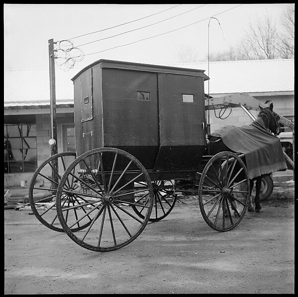 [30 Views of Roadside Architecture, Signs, Mennonite Horse and Carriage, Allensville, Kentucky (and Vicinity)], Walker Evans (American, St. Louis, Missouri 1903–1975 New Haven, Connecticut), Film negative