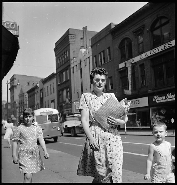 [18 Views of Pedestrians, Vicinity of Uniontown, Maryland], Walker Evans (American, St. Louis, Missouri 1903–1975 New Haven, Connecticut), Film negative