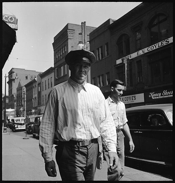 [18 Views of Pedestrians, Vicinity of Uniontown, Maryland], Walker Evans (American, St. Louis, Missouri 1903–1975 New Haven, Connecticut), Film negative