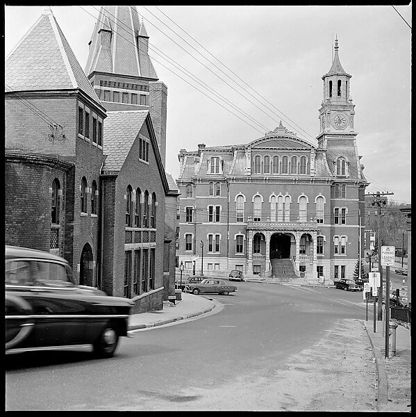 [8 Views of Architecture and Signage, Possibly Chicago], Walker Evans (American, St. Louis, Missouri 1903–1975 New Haven, Connecticut), Film negative