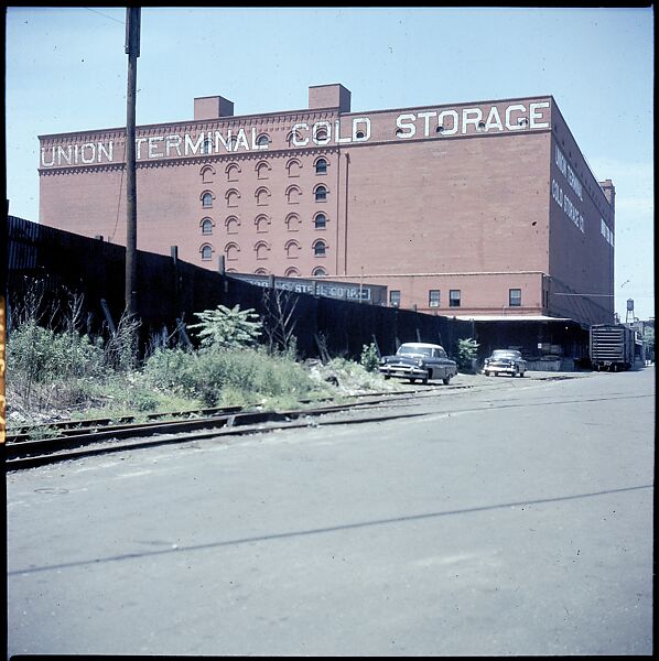 [227 Views of Buildings and Brooklyn Bridge for Fortune Article "On the Waterfront"], Walker Evans (American, St. Louis, Missouri 1903–1975 New Haven, Connecticut), Color film transparency