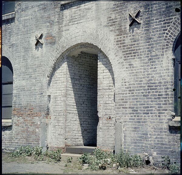 [227 Views of Buildings and Brooklyn Bridge for Fortune Article "On the Waterfront"], Walker Evans (American, St. Louis, Missouri 1903–1975 New Haven, Connecticut), Color film transparency
