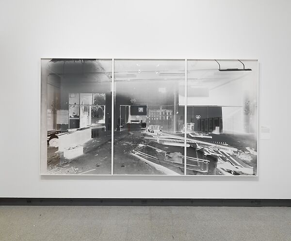 Pepsi Cola Interior II: July 6-13, 2000, Vera Lutter (German, born Kaiserslautern, 1960), Gelatin silver print