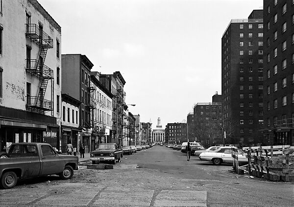 115th Street at 2nd Avenue, Harlem, New York, Thomas Struth (German, born Geldern, 1954), Gelatin silver print 