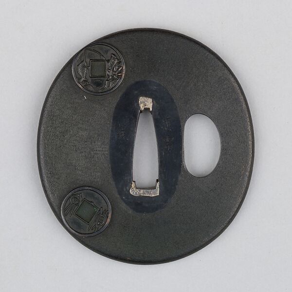 Sword Guard (Tsuba), Copper-gold alloy (shakudō), silver, Japanese