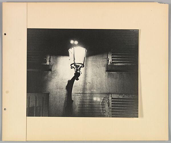 Lamp Post, rue de la Chaise, Paris, Ilse Bing (German, 1899–1998), Gelatin silver print 