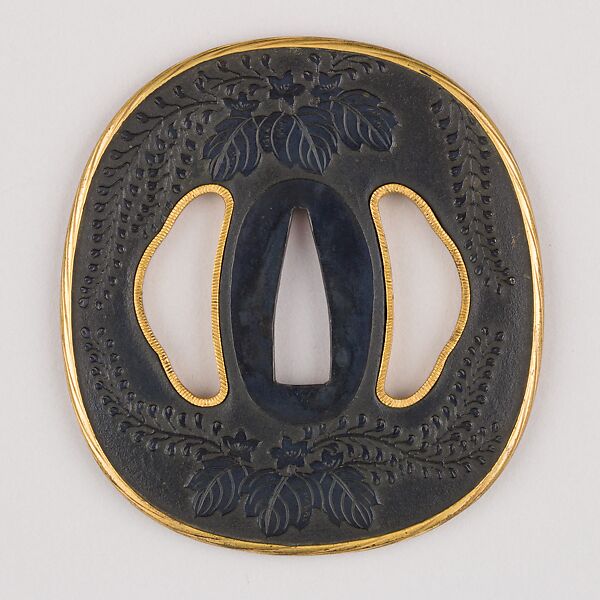Sword Guard (Tsuba), Copper-gold alloy (shakudō), gold, copper, Japanese