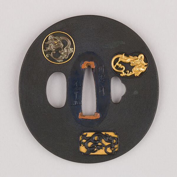 Sword Guard (Tsuba), Copper-gold alloy (shakudō), gold, copper, Japanese 