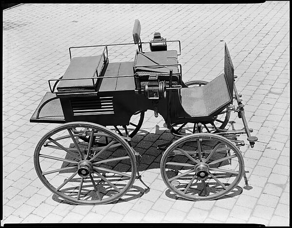 [Four Seat Carriage in Collection of Oliver Jennings]
