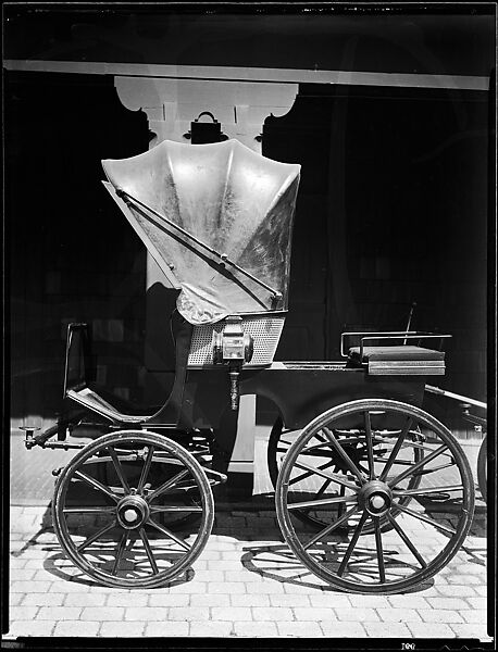 [Four Seat Carriage in the Collection of Oliver Jennings], Walker Evans (American, St. Louis, Missouri 1903–1975 New Haven, Connecticut), Film negative 