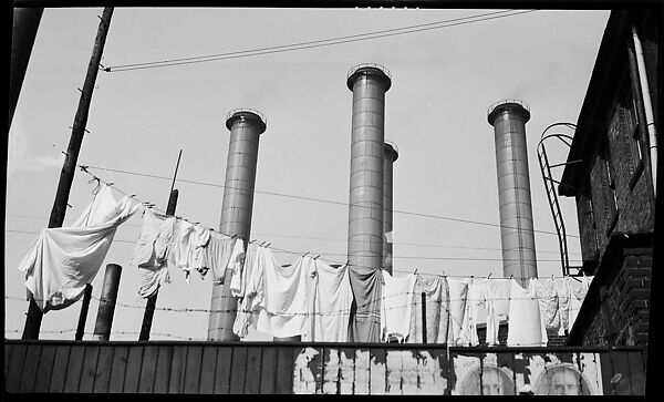[Smokestacks and Clotheslines], Walker Evans (American, St. Louis, Missouri 1903–1975 New Haven, Connecticut), Film negative 