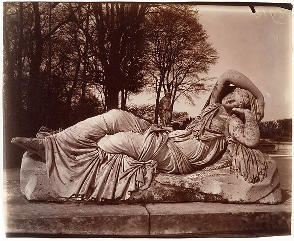 Versailles, Eugène Atget (French, Libourne 1857–1927 Paris), Albumen silver print from glass negative 
