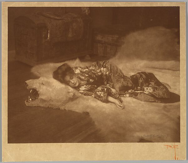 Tired Butterfly, Rudolph Eickemeyer, Jr. (American, 1862–1932), Carbon print 
