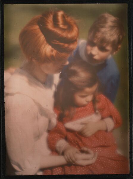 [Nurse Mary with Hanns and Lotte], Heinrich Kühn (Austrian (born Germany), Dresden 1866–1944 Birgitz), Autochrome