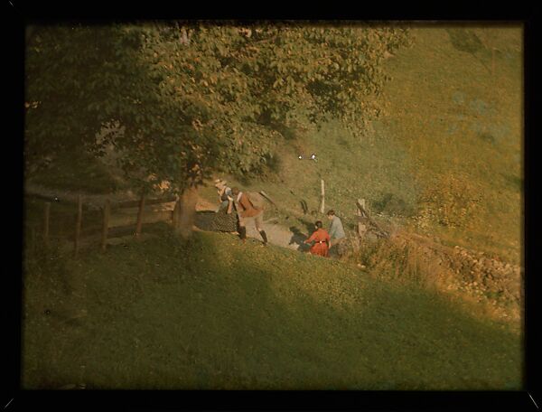 [Edeltrude, Walter, Lotte, and Hanns Kuehn], Heinrich Kühn (Austrian (born Germany), Dresden 1866–1944 Birgitz), Autochrome 