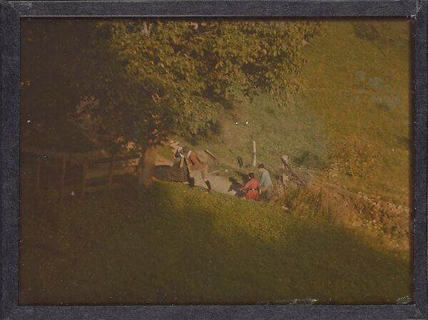 [Edeltrude, Walter, Lotte, and Hanns Kuehn], Heinrich Kühn (Austrian (born Germany), Dresden 1866–1944 Birgitz), Autochrome